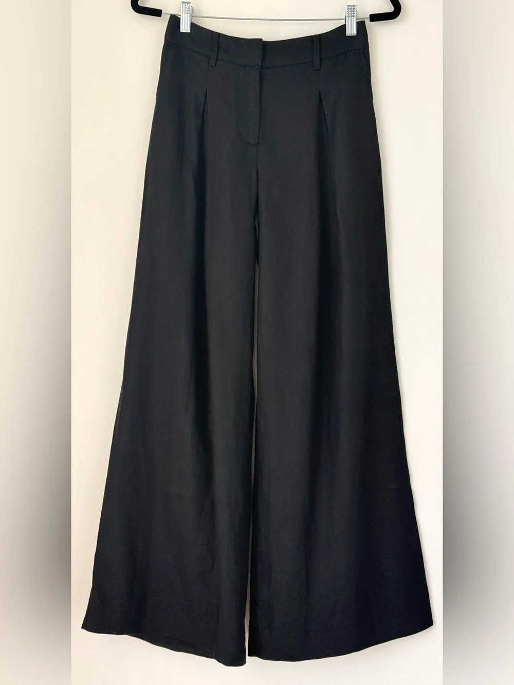 NWOT Reformation Asher Trousers 100% Linen Wide Leg w/Pockets Black Size 2